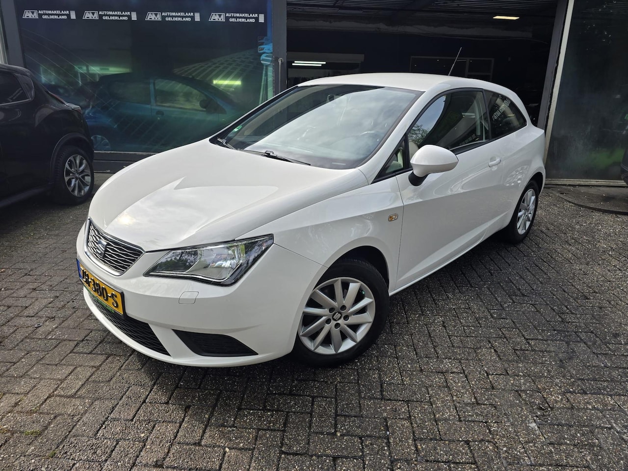 SEAT Ibiza - 1.2 TSI Style | NW APK |3/6 OF 12MND GARANTIE | AIRCO | STOELVERWARMING | NAVI | - AutoWereld.nl