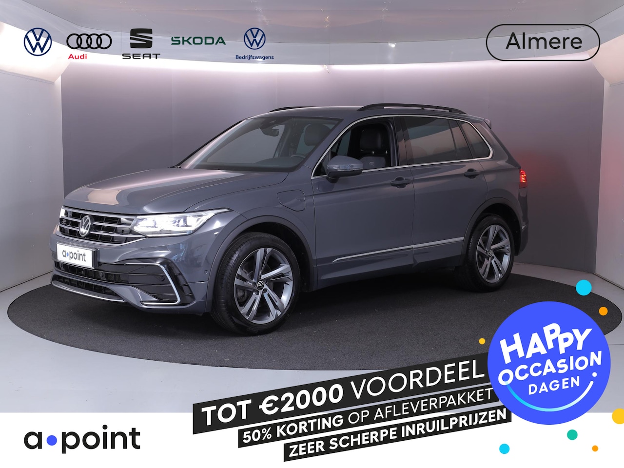 Volkswagen Tiguan - 1.4 TSI eHybrid R-Line Business 245 pk Automaat (DSG) | Navigatie | Parkeersensoren (Park - AutoWereld.nl