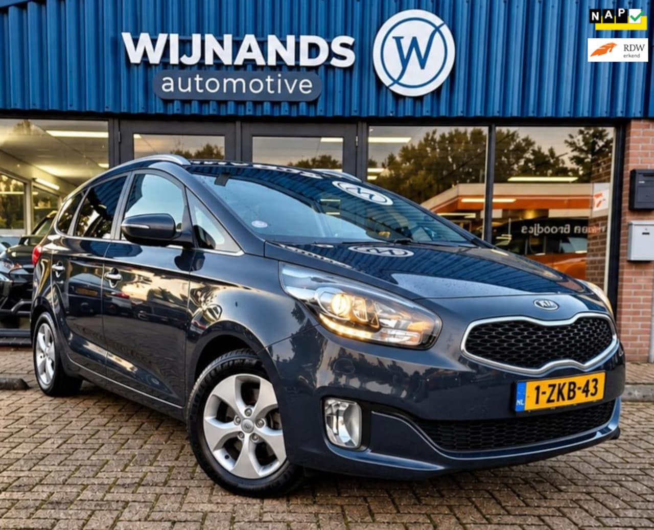 Kia Carens - 1.6 GDi Business Pack 7 Persoons Trekhaak Cruise - AutoWereld.nl