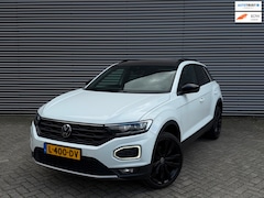 Volkswagen T-Roc - 1.5 TSI Sport l R l CAM l NAVI l CARPLAY