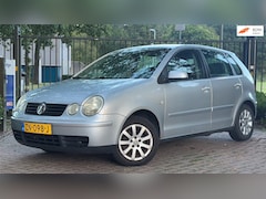Volkswagen Polo - 1.4-16V