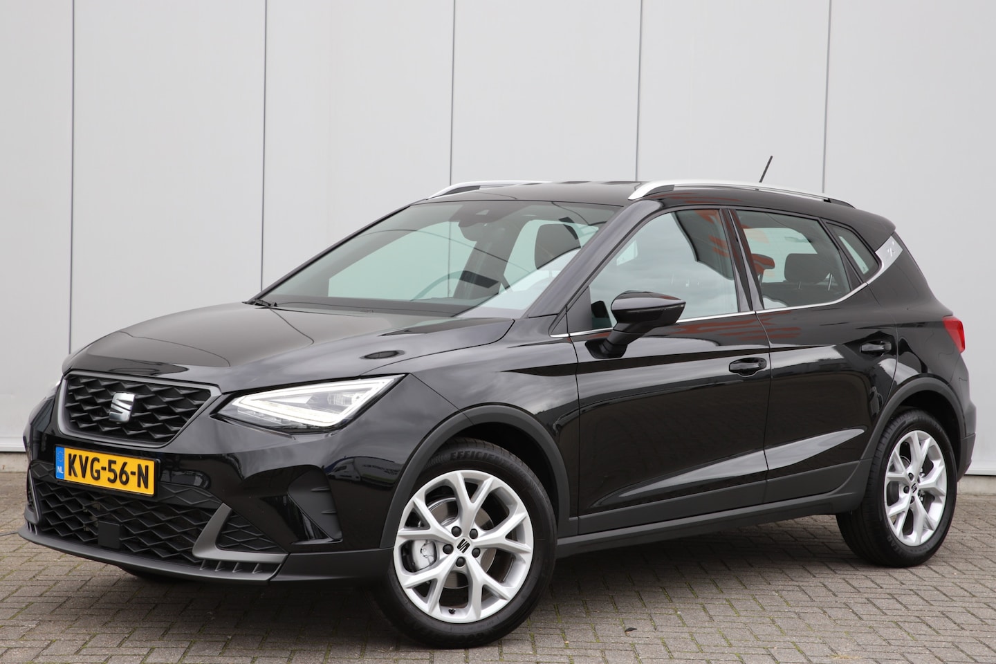 SEAT Arona - 1.0 TSI FR 110 PK 110 PK | 6 Versnellingen | CRUISE | NAVI | PDC - AutoWereld.nl