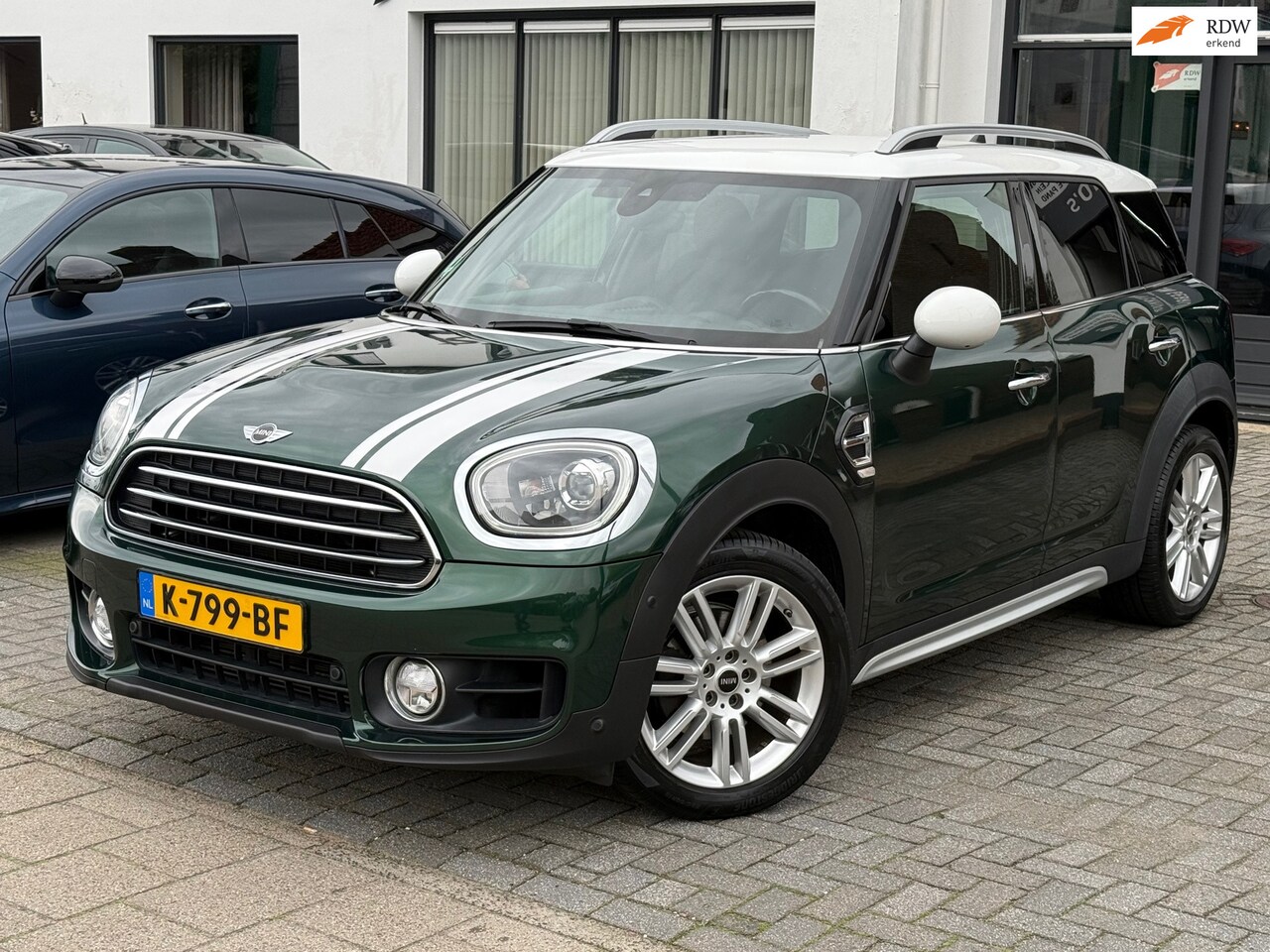 MINI Countryman - 1.5 Cooper Chili, Stoelverwarming,Sfeerverlichting,Navigatie,Parkeersensoren - AutoWereld.nl