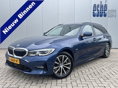 BMW 3-serie Touring - 320e 204 pk Business Edition Plus Trekhaak Panoramadak Life Cockpit Prof Sportstoelen Lede