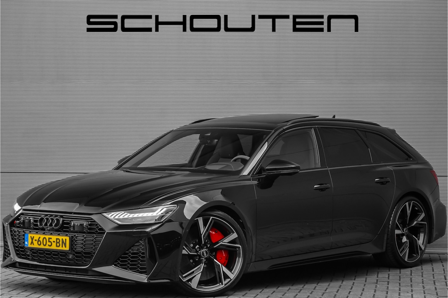 Audi RS6 - Avant 4.0 TFSI Quattro Pano Dynamic Plus B&O 360° Stoelvent 22" - AutoWereld.nl