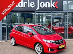 Honda Jazz - 1.3 i-VTEC Comfort 102pk AUTOMAAT | TREKHAAK | NAVIGATIE | PARKEERSENSOREN V+A | STOELVERW