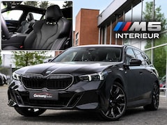 BMW 5-serie Touring - 530e M-Sport+Pro Schaal-Zetels B&W Pano Head-Up Carbon Iconic Keyless Camera Drive-A+ VOL