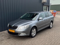 Skoda Octavia Combi - 1.2 TSI Ambition Line DSG / Cruise / Trekhaak / Climatecontrol