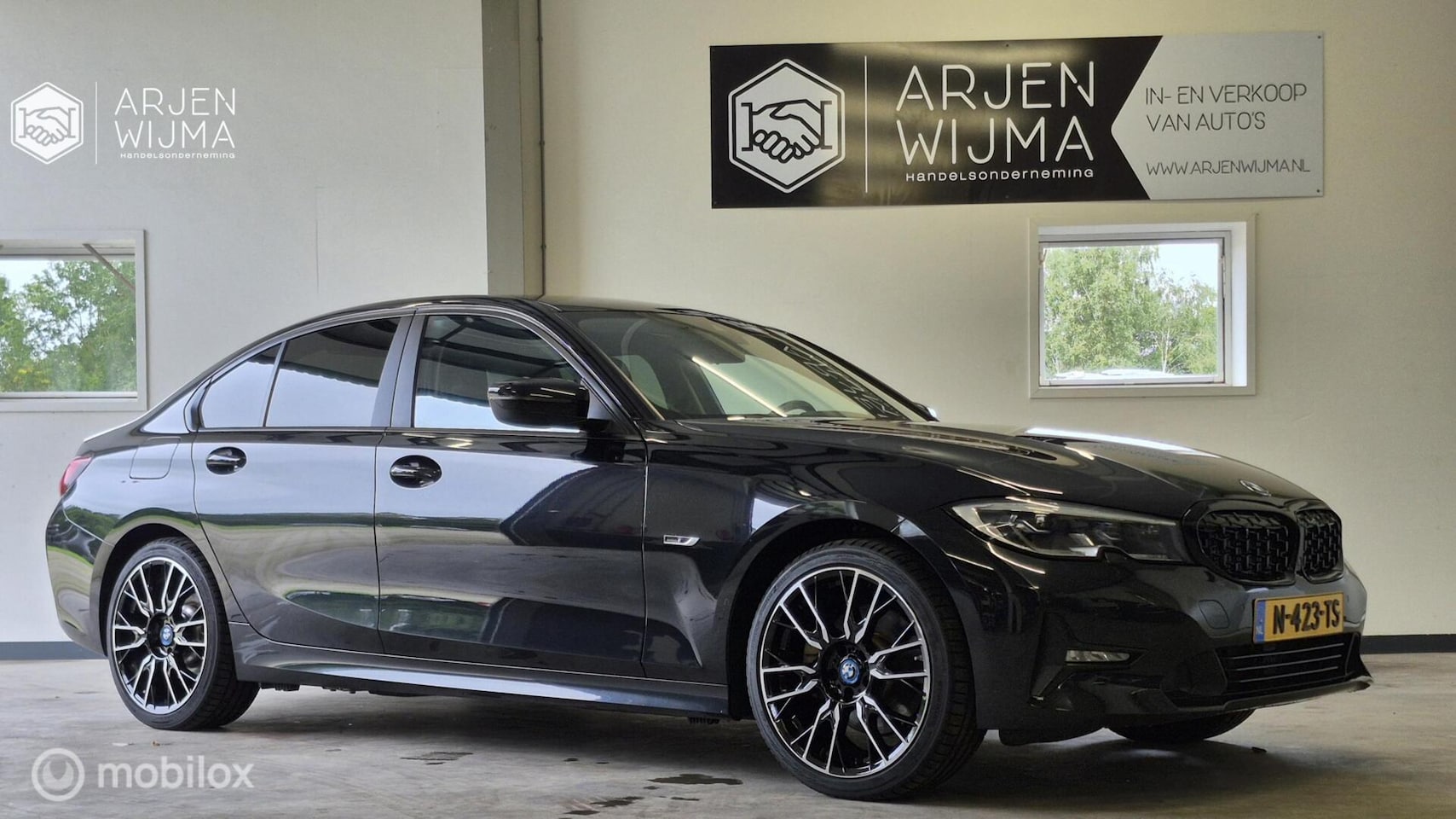BMW 3-serie - 320e Business Edition Plus|BTW|Laser|Carplay - AutoWereld.nl