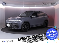 Volkswagen Tiguan - 1.5 eHybrid R-Line Edition 204 pk Automaat (DSG) | Verlengde garantie | Navigatie | Panora