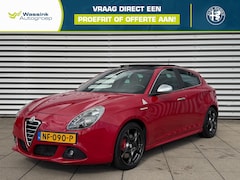 Alfa Romeo Giulietta - 1.7 TBi Quadrifoglio Verde | Schuif/Kantel dak | Cruise Control | Climate Control | Stoelv