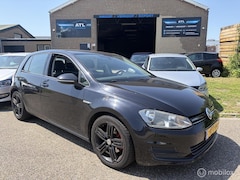 Volkswagen Golf - 1.6 TDI Highline BlueMotion