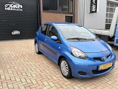 Toyota Aygo - 1.0 Access | 2010 |86.264 KM |Airco & Navi crply