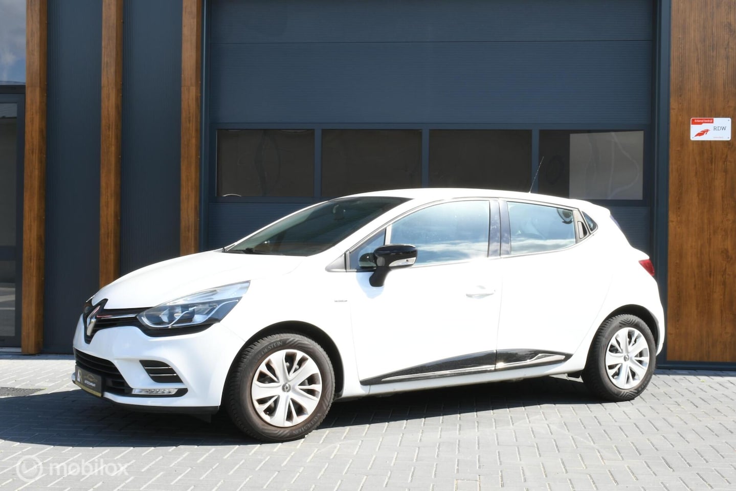 Renault Clio - 1.2 TCe Zen 1.2 TCe Zen - AutoWereld.nl