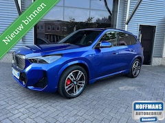 BMW iX1 - eDrive20 67 kWh M Sport Edition
