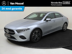 Mercedes-Benz A-klasse - A180 Star Edition Luxury Line - Achteruitrijcamera - Stoelverwarming - Carplay - Thermotro