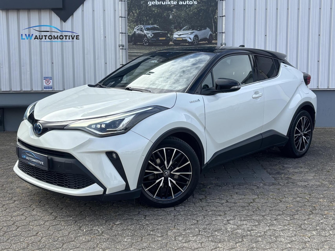 Toyota C-HR - 2.0 Hybrid Launch Edition | Leder | Elektr. stoel | JBL | Stoel+stuurverwarming - AutoWereld.nl