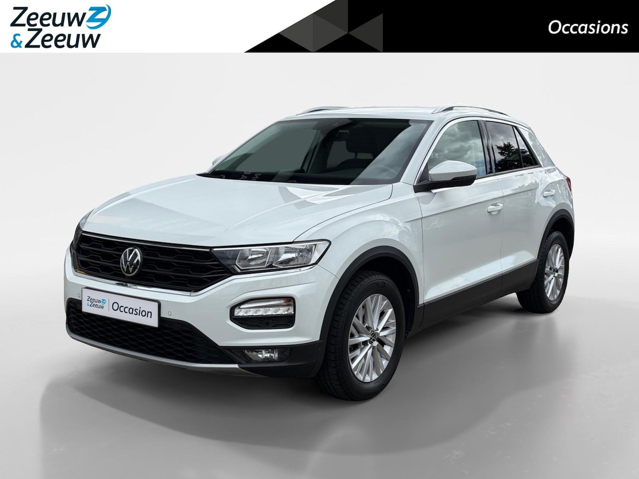 Volkswagen T-Roc - 110PK TSI Style | Trekhaak 1300KG Trekgewicht | Navigatie | Cruise Control Adaptief | Clim - AutoWereld.nl