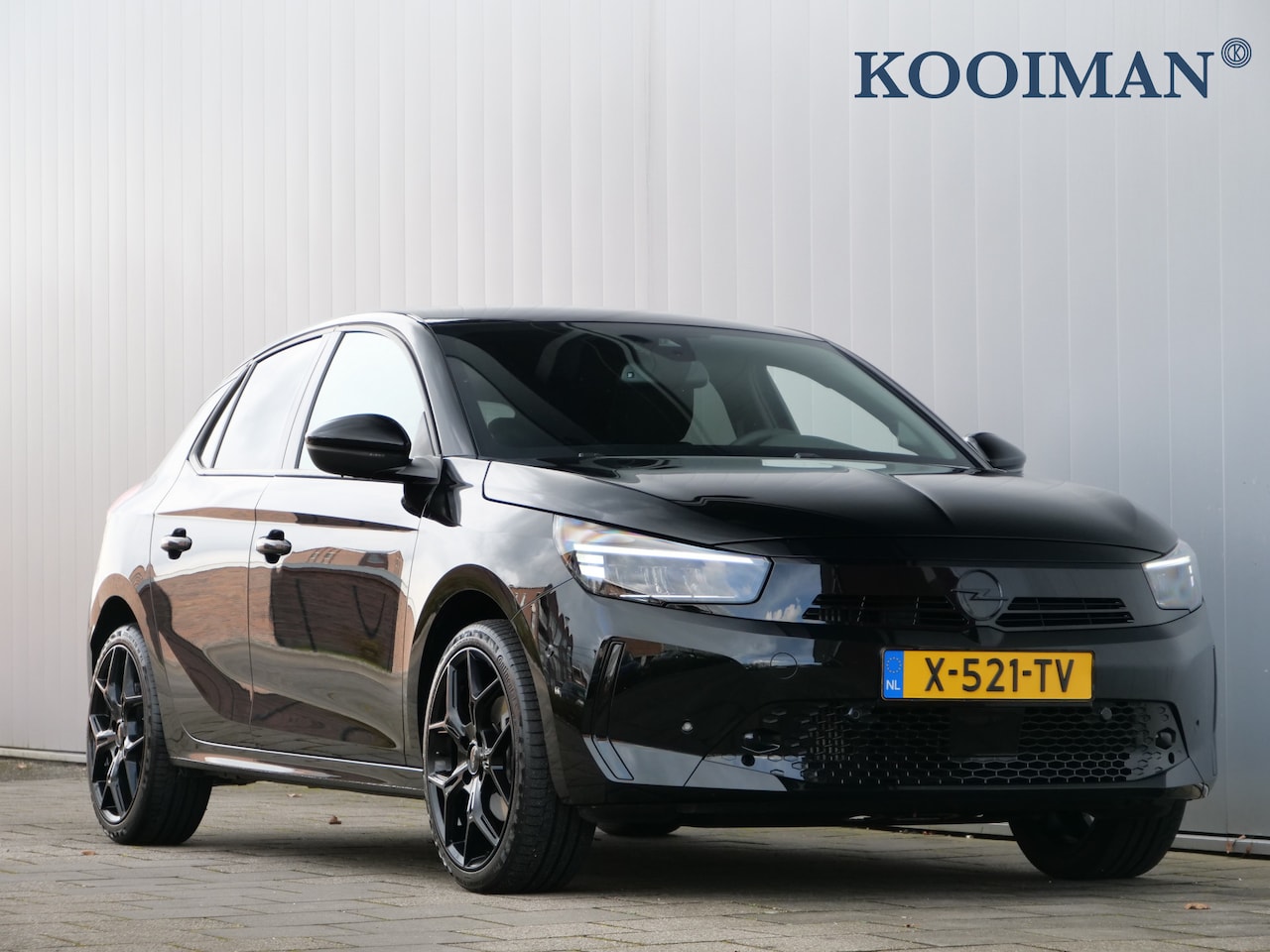 Opel Corsa - 1.2 Turbo 130pk GS Automaat 18 Inch / Stoelverwarming / Camera - AutoWereld.nl