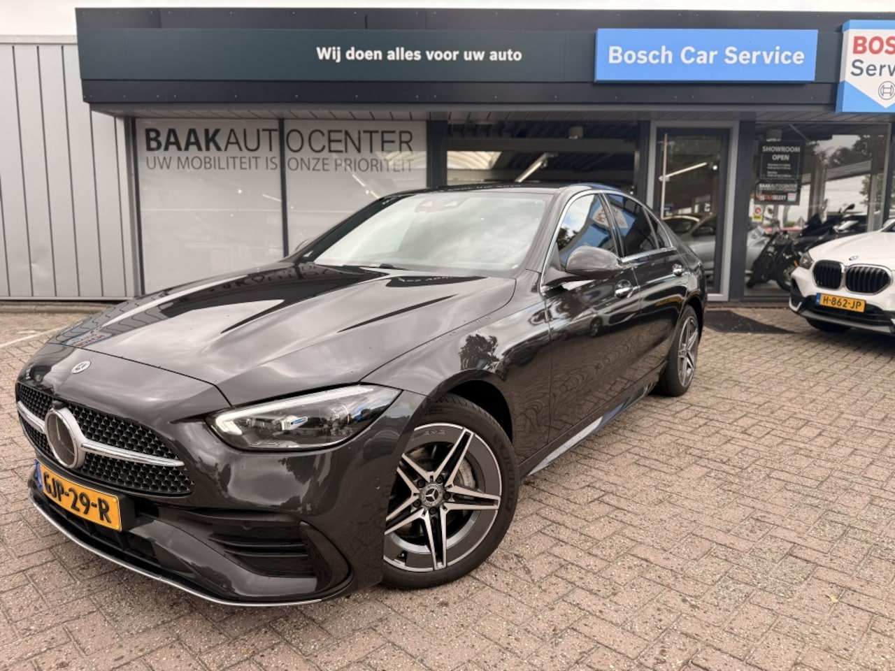 Mercedes-Benz C-klasse - 300 e AMG Line | 360 | Leder | Memory - AutoWereld.nl