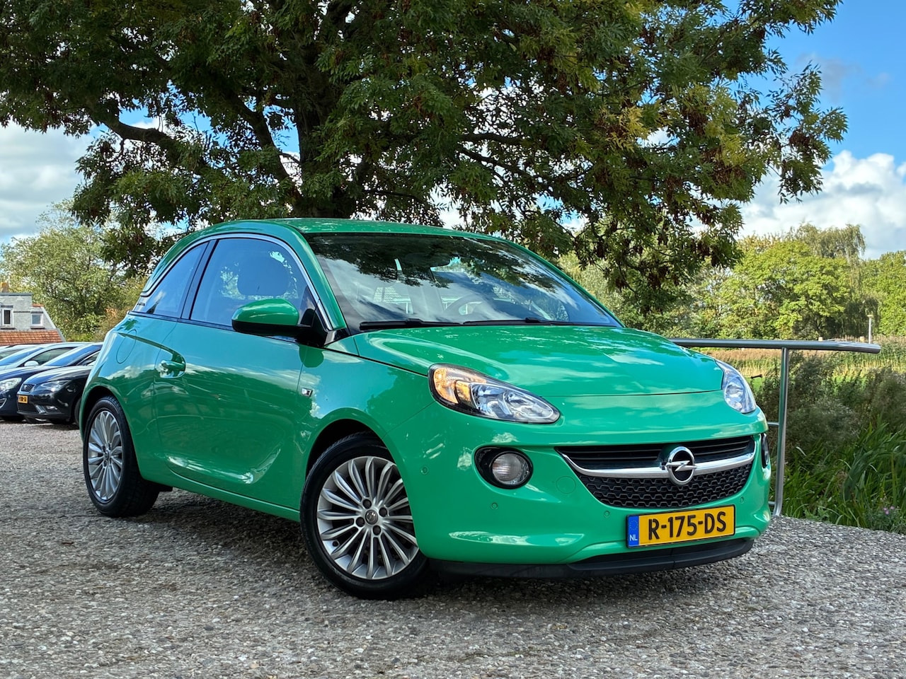 Opel ADAM - 1.4 Glam | '' 68.000 KM '' + Airco + Cruise Nu € 7.450,-!!! - AutoWereld.nl