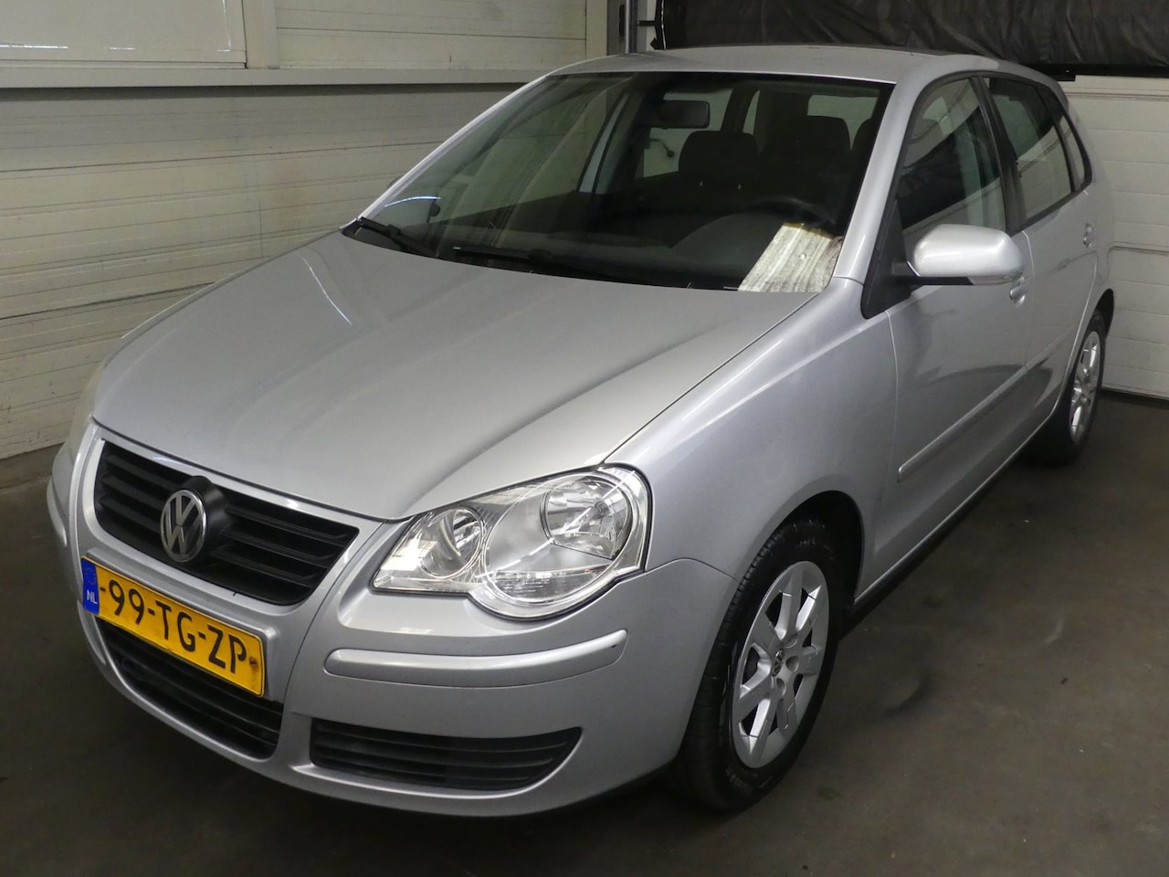 Volkswagen Polo - 1.4-16V Optive - Airco - Weinig Km Nap - AutoWereld.nl