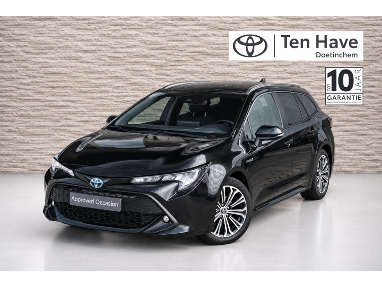 Toyota Corolla Touring Sports - 2.0 Hybrid First Edition automaat | Apple Carplay / Android auto | 17” lichtmetalen velg | - AutoWereld.nl