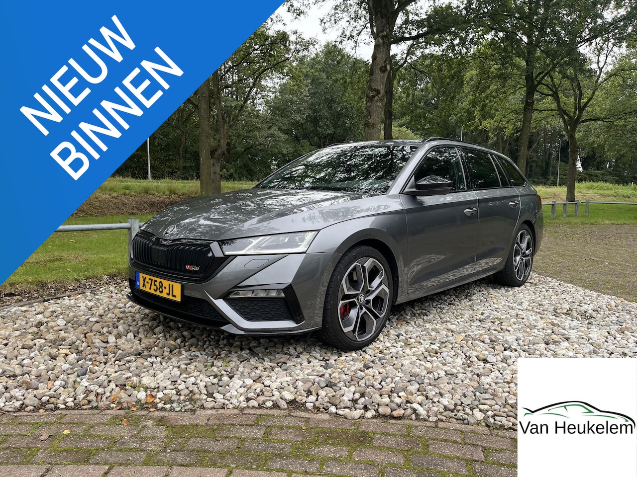 Skoda Octavia Combi - 2.0 TSI 245PK RS | PANO | 19" ALTAIR VELGEN | SUNSET | FULL LED - AutoWereld.nl
