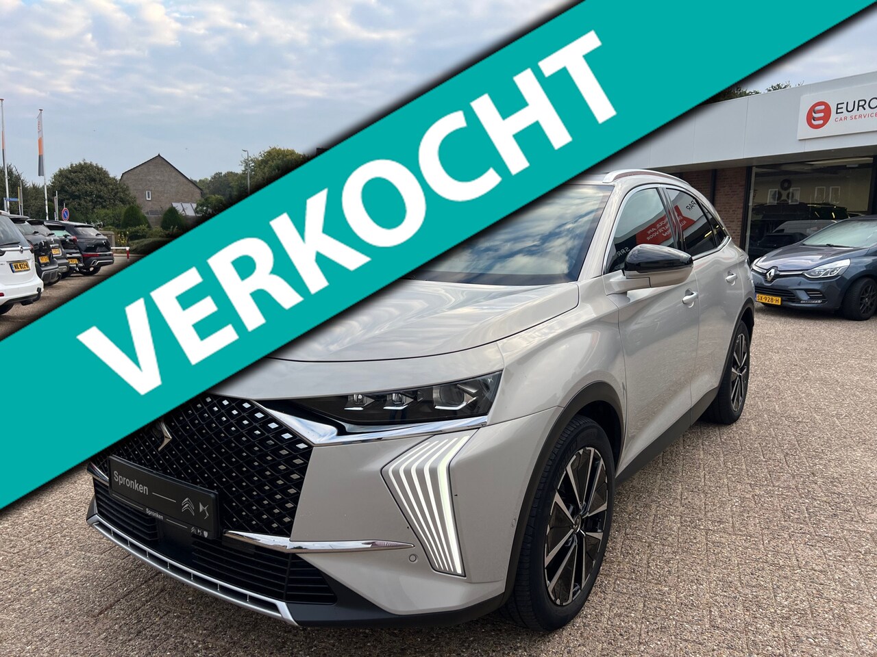 DS 7 - E-Tense 300 4x4 Rivoli Navi-Camera voor/achter-Leder-El. Stoelen-Keyless - AutoWereld.nl