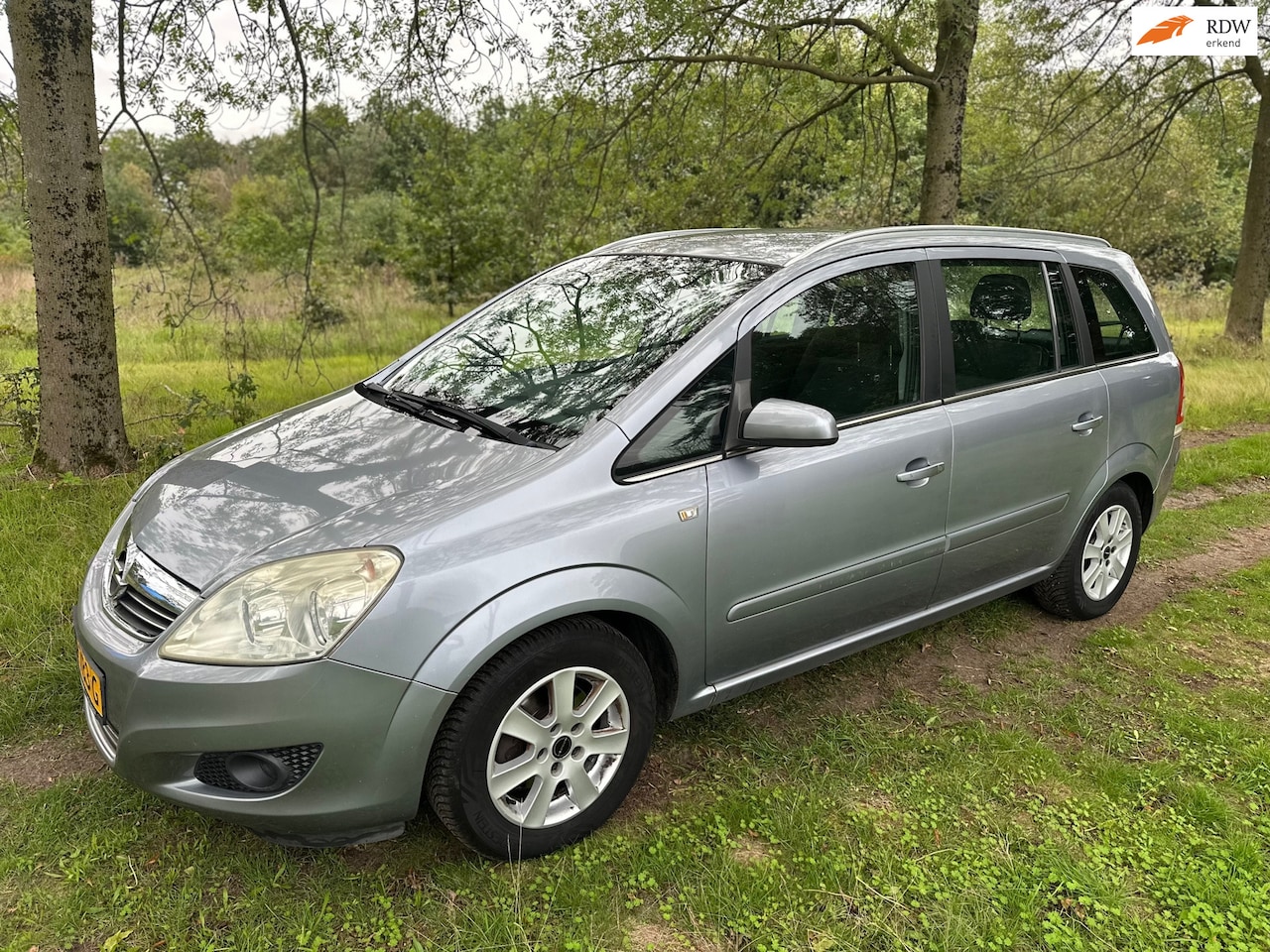 Opel Zafira - 1.6 Essentia apk t/m 05-06-2027 - AutoWereld.nl