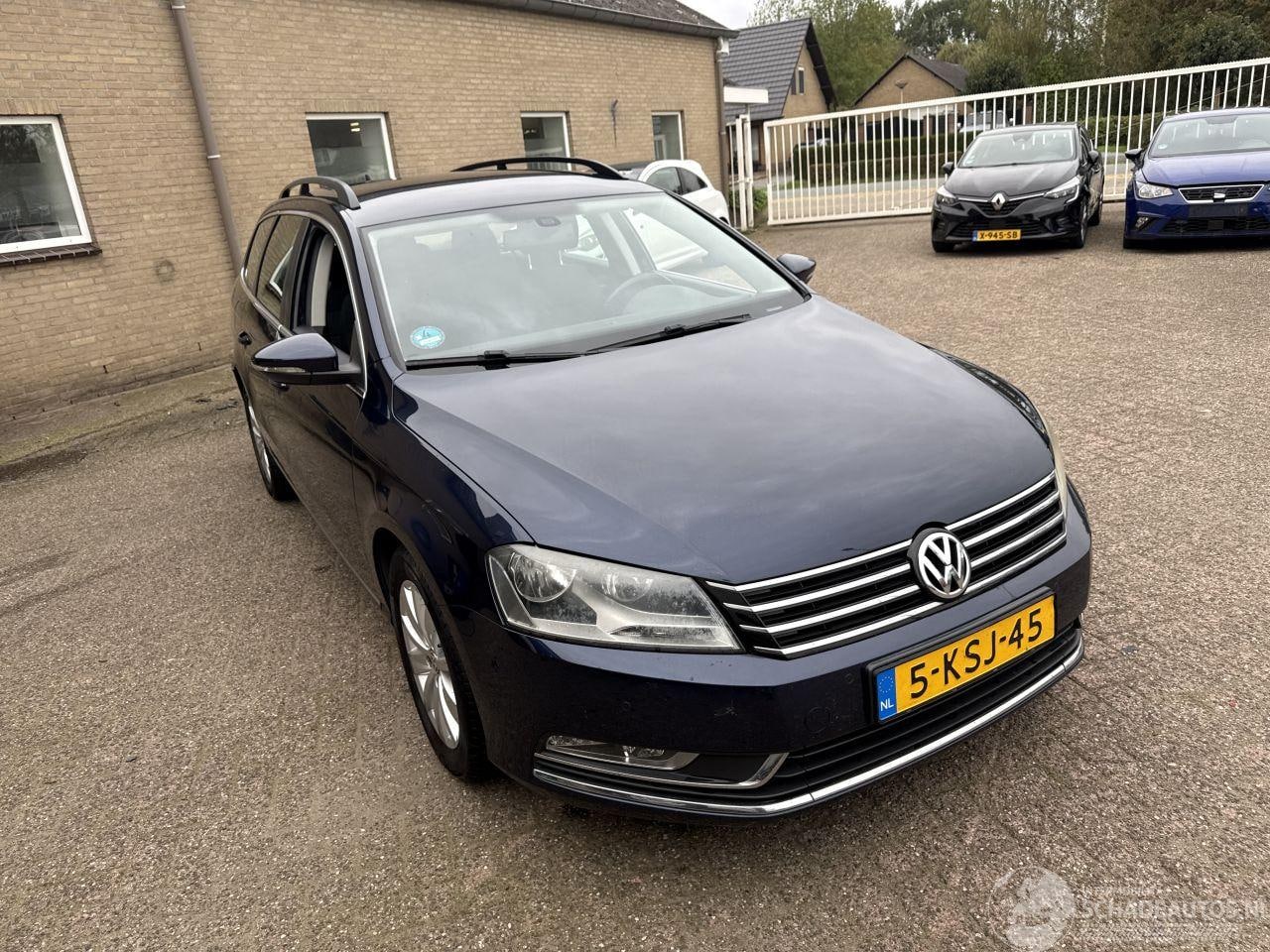 Volkswagen Passat Variant - 1.4 TSI Comfl.Ex.Ed. DSG!!! REST BPM €600,-!!! - AutoWereld.nl