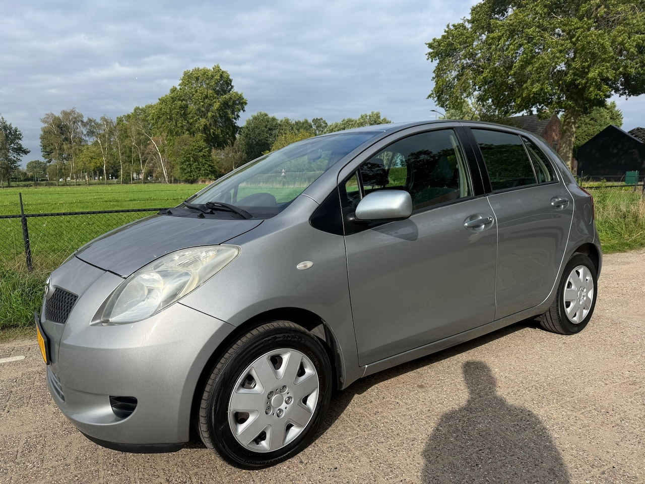 Toyota Yaris - 1.0 VVTi automaat, airco, NAP, APK, nette auto - AutoWereld.nl