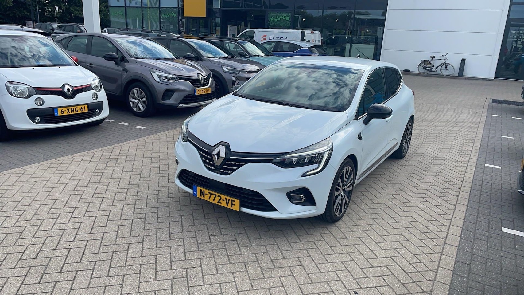 Renault Clio - 1.6 E-Tech Hybrid 140 Zen - AutoWereld.nl