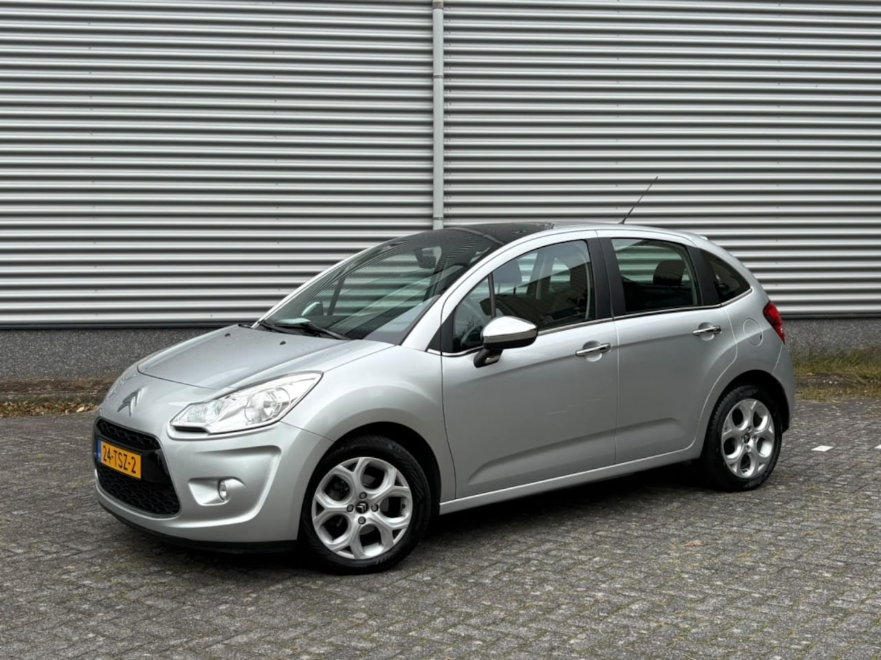 Citroën C3 - 1.4 VTi Collection PANO Cruise Control Airco OrgNL NAP - AutoWereld.nl