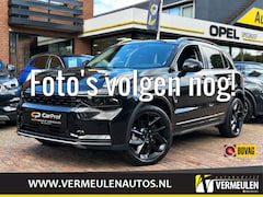 Lynk & Co 01 - 1.5 261PK Plug-in Hybrid Automaat Black Edition + 20''/ Navi/ Clima/ Ad.Cruise/ Panorama/