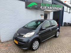 Peugeot 107 - 1.0-12V XR KOPPELING NIEUW JAAR APK BIJ LEVERING