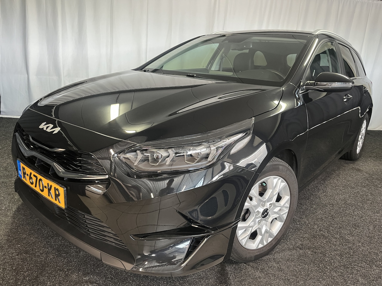 Kia Cee'd Sportswagon - Ceed 1.0 T-GDi DynamicPlusLine 1E EIGN/ECC/APPLE/CRUISE/CAMERA - AutoWereld.nl