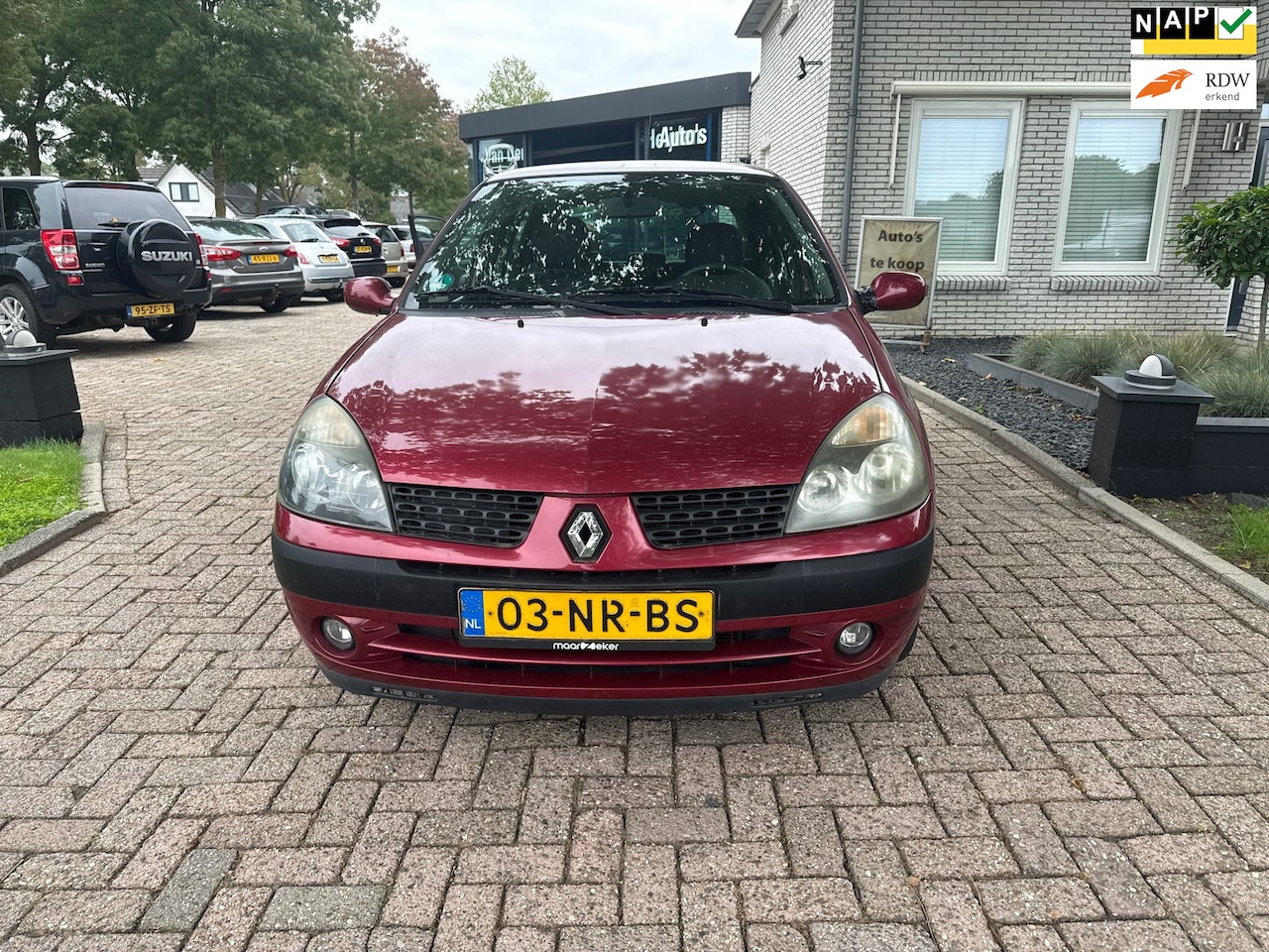 Renault Clio - 1.6-16V Privilège 1.6-16V Privilège - AutoWereld.nl