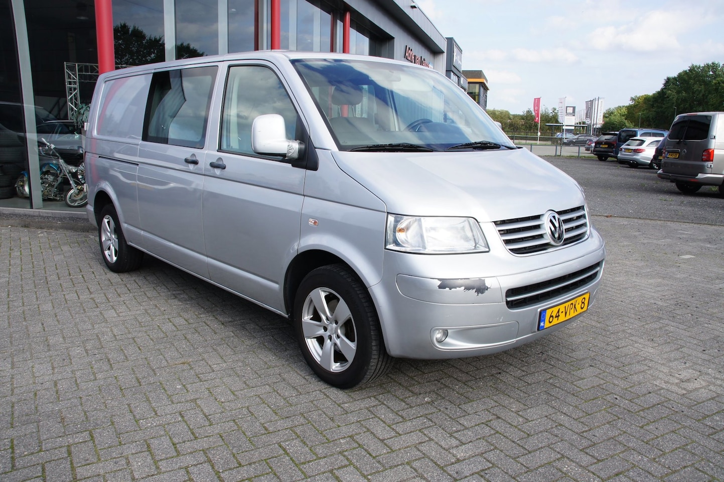 Volkswagen Transporter - 2.5 TDI 340 Trendline DC 2.5 TDI 340 Trendline DC - AutoWereld.nl