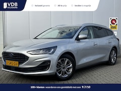 Ford Focus Wagon - 1.0 EBH Titanium | Trekhaak | Led | Navi | Carplay | Camera