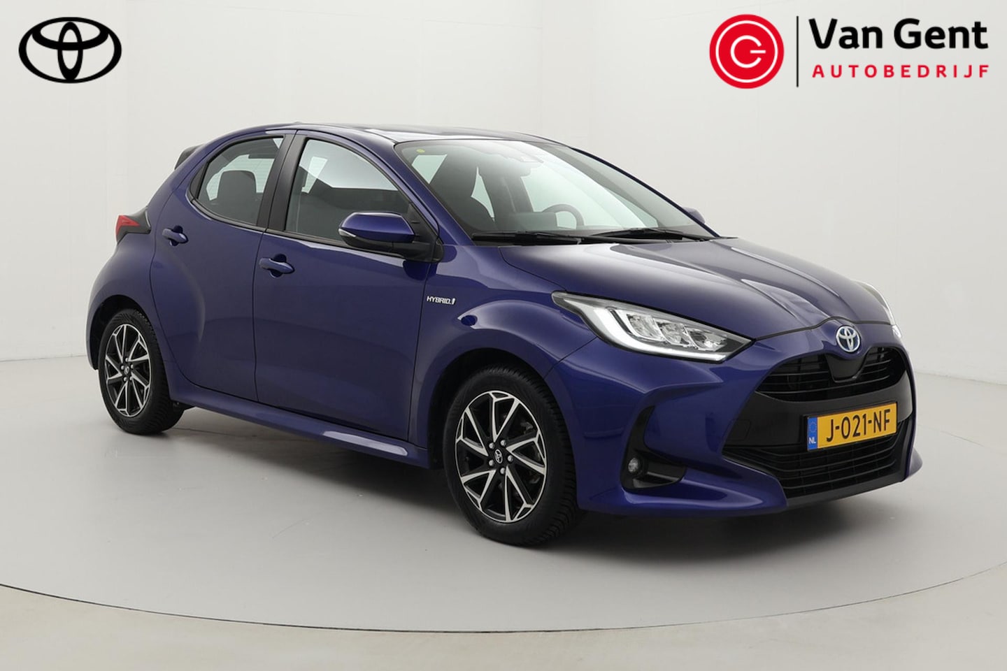 Toyota Yaris - 1.5 Hybrid First Edition | Navigatie | Apple Carplay / Android Auto | Keyless | Adaptive C - AutoWereld.nl