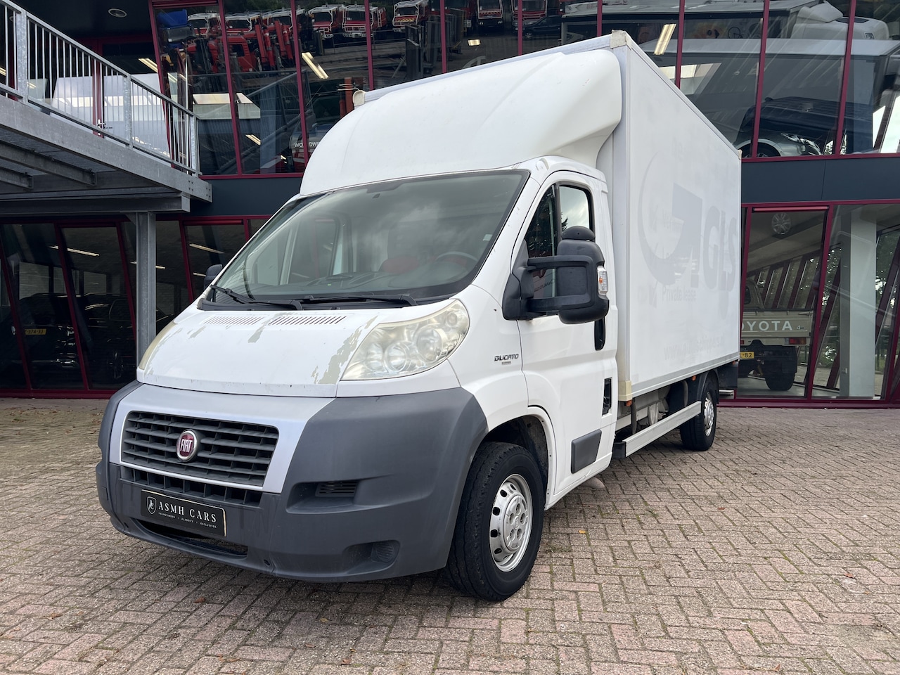 Fiat Ducato - 35L 2.3 MultiJet LH2 Gran Volume | Bakwagen | 3 persoons voor | - AutoWereld.nl