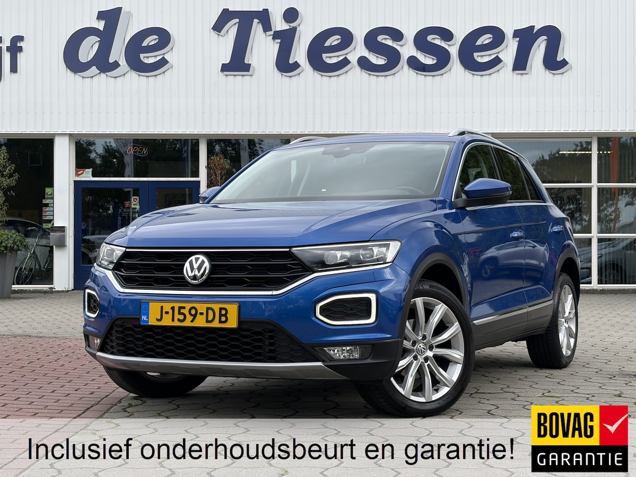 Volkswagen T-Roc - 1.5 TSI Sport | AUTOMAAT | Camera | Virtual | Rijklaar met beurt & garantie! - AutoWereld.nl