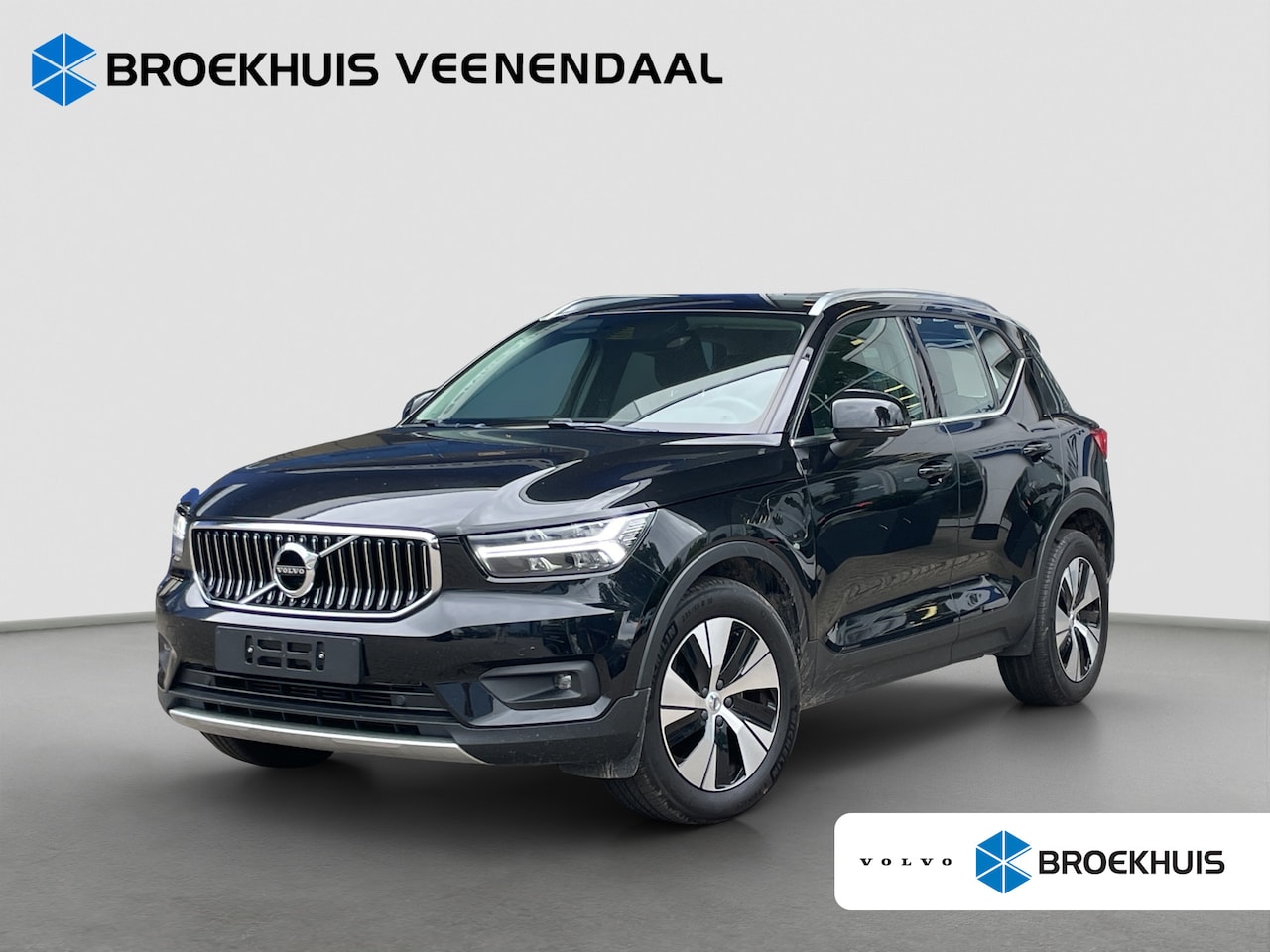 Volvo XC40 - 1.5 T4 Recharge Inscription Expression | Pano | Trekhaak | Elek. Stoelen | Camera - AutoWereld.nl