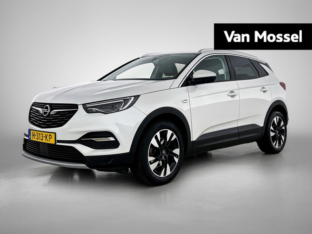 Opel Grandland X - 1.2 Turbo Innovation | 130pk | Automaat | 60.000km! | Trekhaak | - AutoWereld.nl