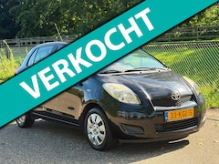 Toyota Yaris - 1.3 VVTi Comfort /6-Bak/Airco/5-Deurs/NAP/