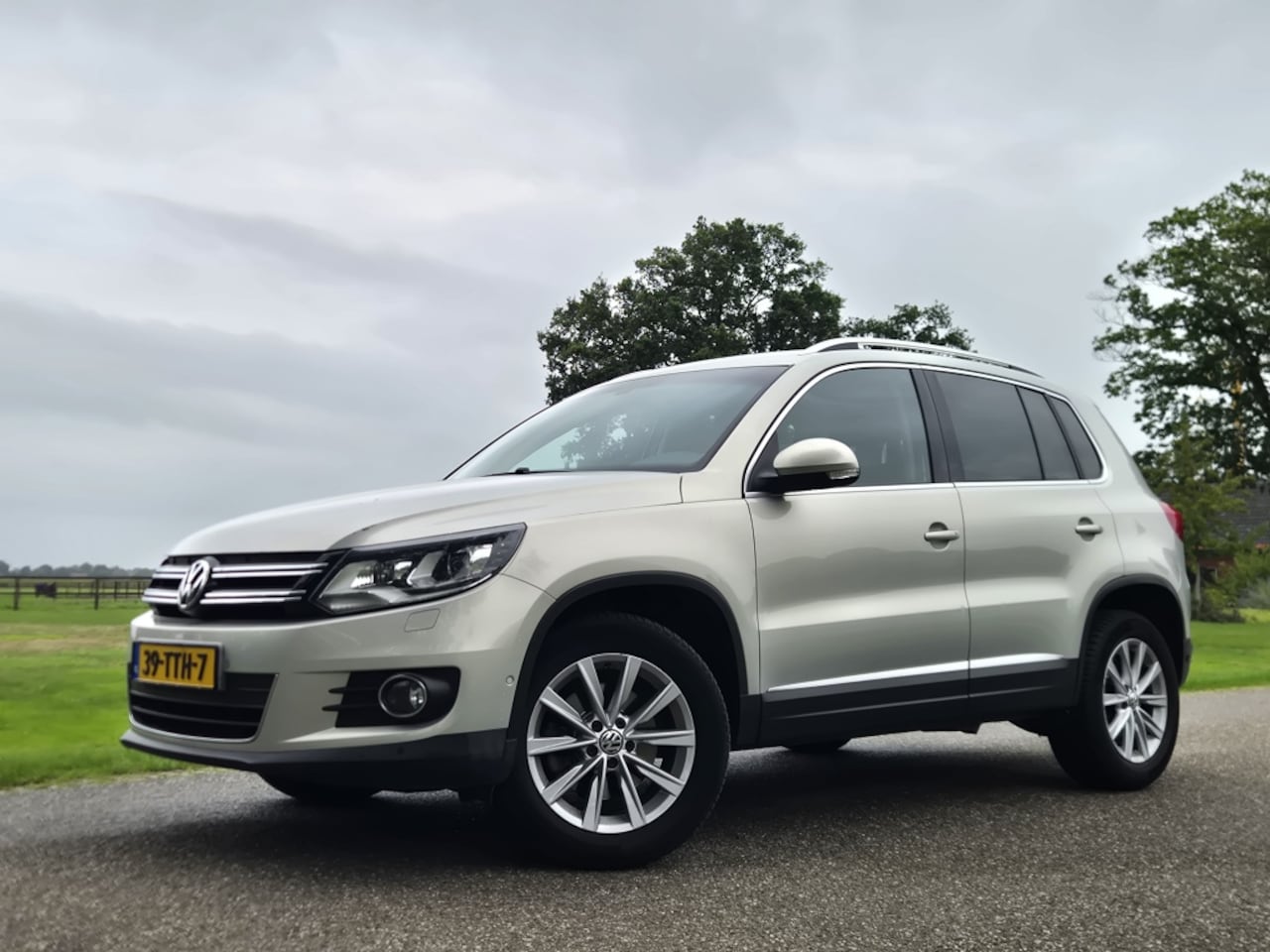 Volkswagen Tiguan - 1.4 TSI Sport&Style, nieuwe distrubutie!!! - AutoWereld.nl