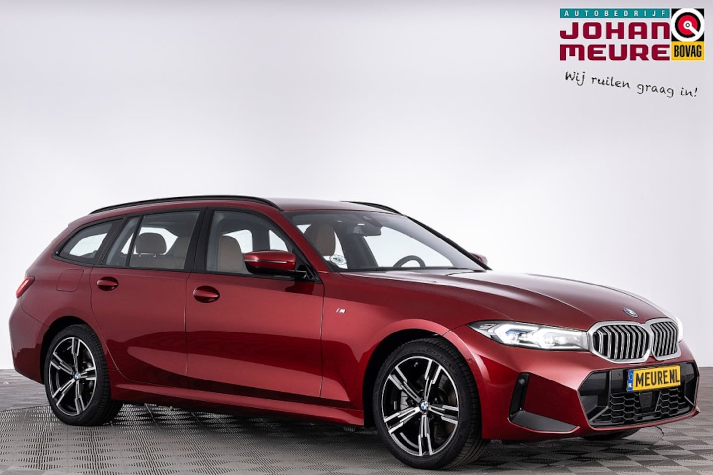 BMW 3-serie Touring - 330e M Sport | LEDER | LED | CAMERA | PHEV - AutoWereld.nl