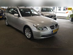 BMW 5-serie Touring - 523i LCI automaat Youngtimer
