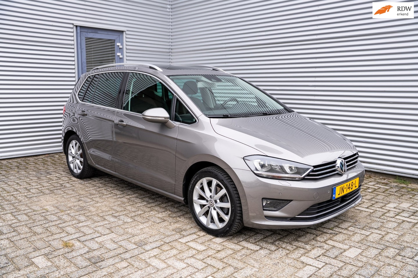 Volkswagen Golf Sportsvan - 1.4 TSI Highline automaat - AutoWereld.nl